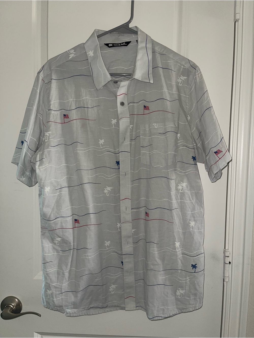 Mens Travis Mathew’s button up